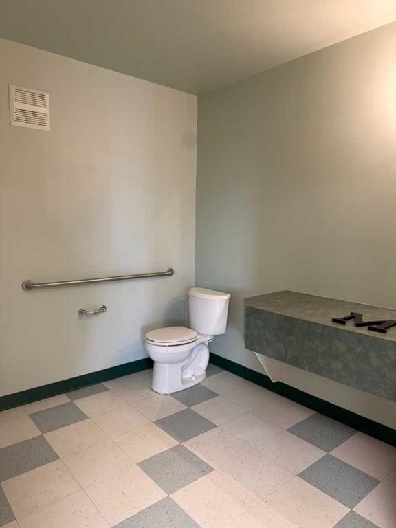 5201 48 Street, High Prairie, AB