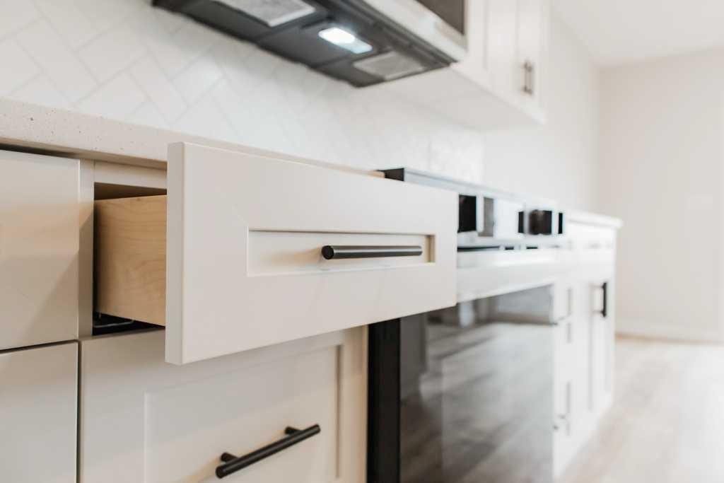 9560 114 Avenue, Clairmont, AB - Indoor Photo Showing Other Room