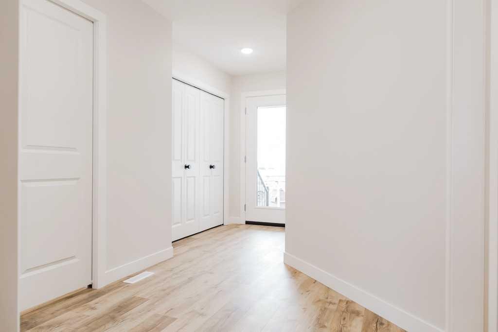 9560 114 Avenue, Clairmont, AB - Indoor Photo Showing Other Room