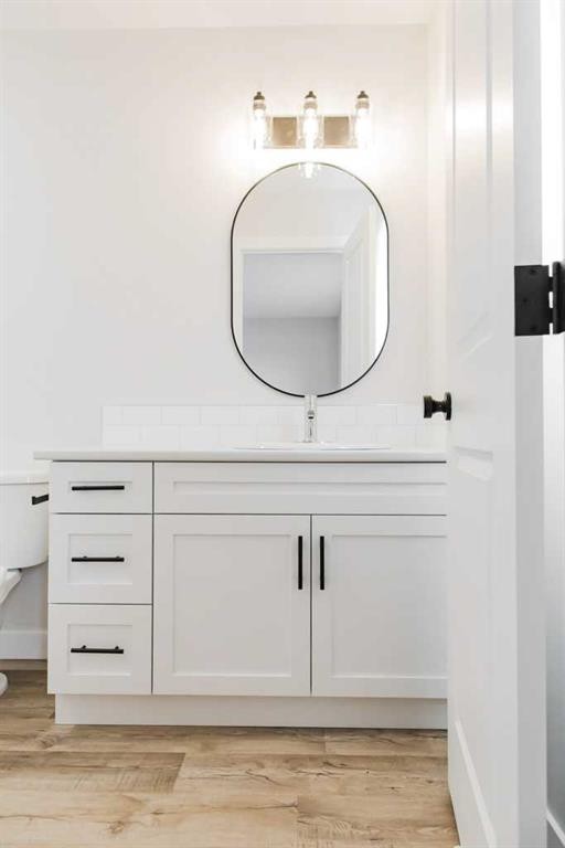 9560 114 Avenue, Clairmont, AB - Indoor