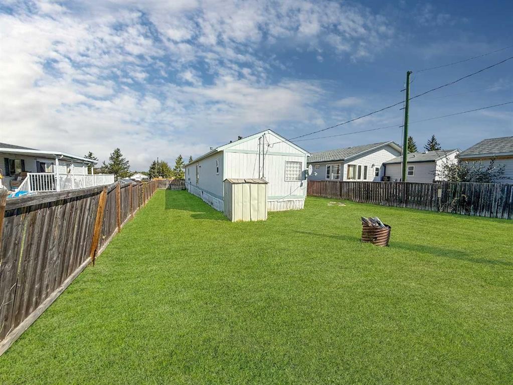 5206 52 Avenue, Valleyview, AB - Outdoor