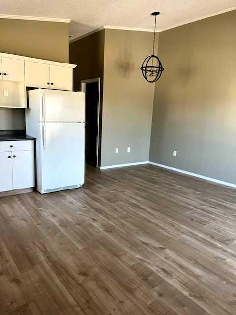804 2Nd Street Nw, Manning, AB - Indoor Photo Showing Kitchen