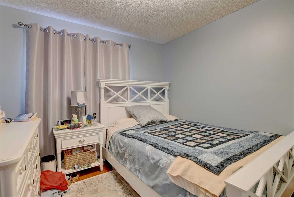 713062 Range Road 94, Beaverlodge, AB - Indoor Photo Showing Bedroom