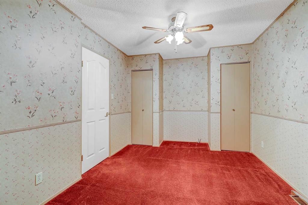 713062 Range Road 94, Beaverlodge, AB - Indoor