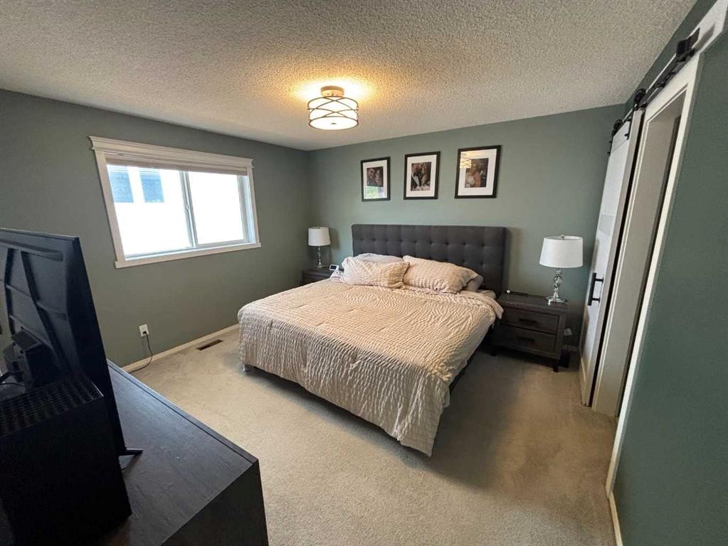10413 83 Street, Peace River, AB - Indoor Photo Showing Bedroom
