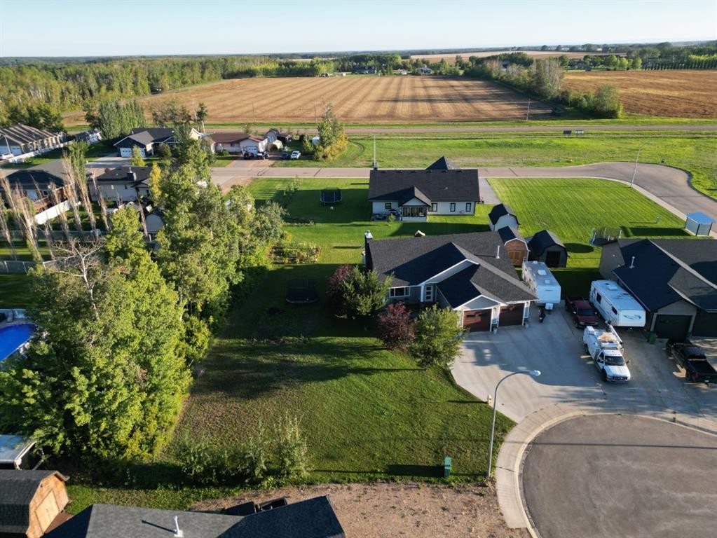 11014 107 Ave, La Crete, AB