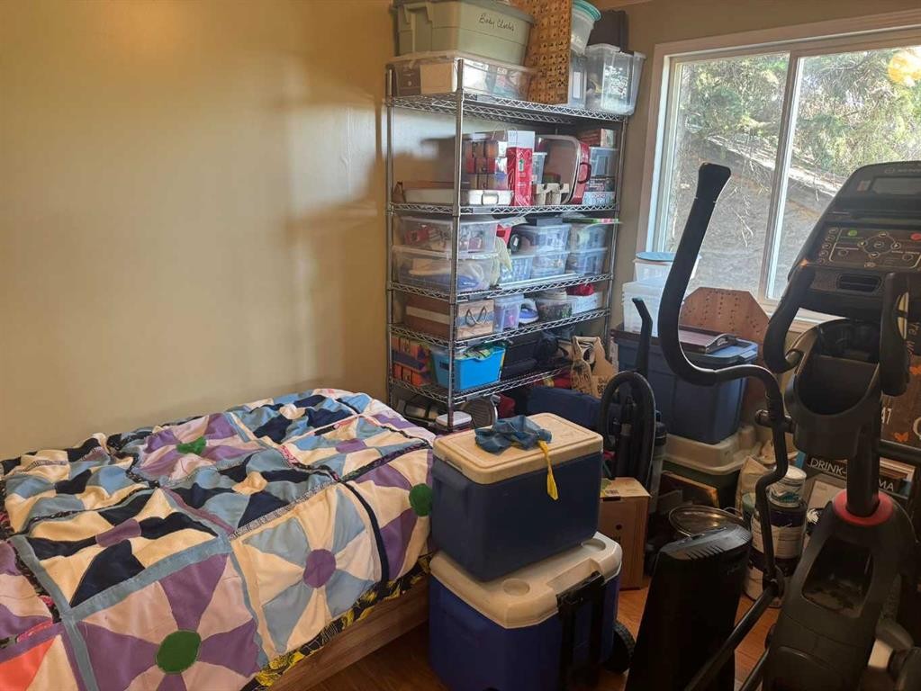 235037 Township Road 844, Rural Northern Lights, County Of, AB - Indoor Photo Showing Bedroom