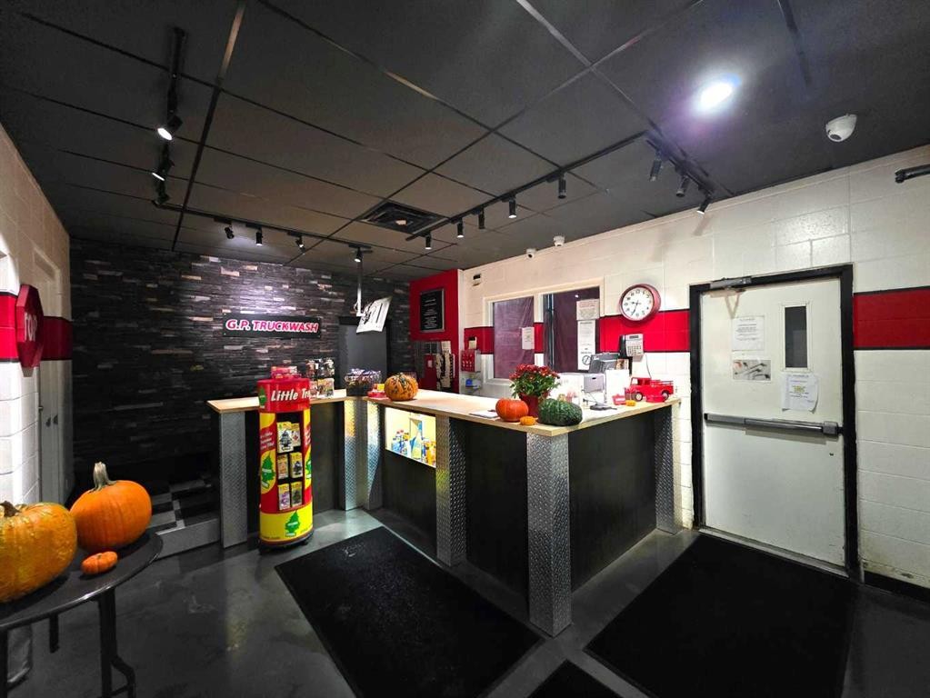 11485 97 Avenue, Grande Prairie, AB