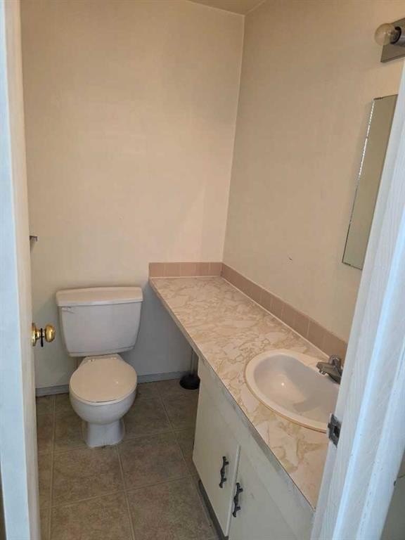 107 97 Avenue, Grande Cache, AB - Indoor Photo Showing Bathroom