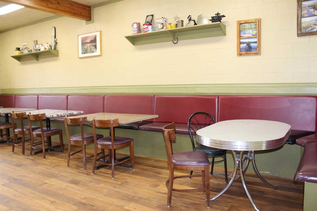 114 4Th Avenue Sw, Manning, AB