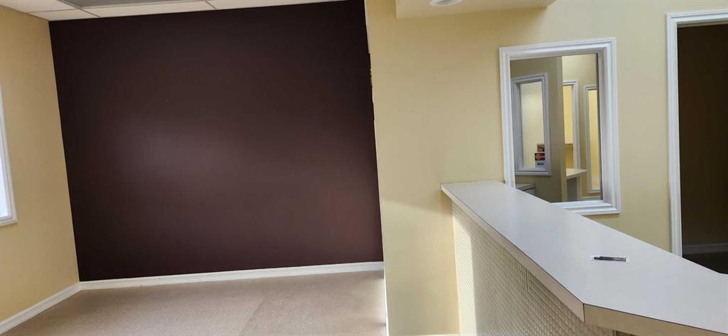 101-12125 99 Street, Grande Prairie, AB