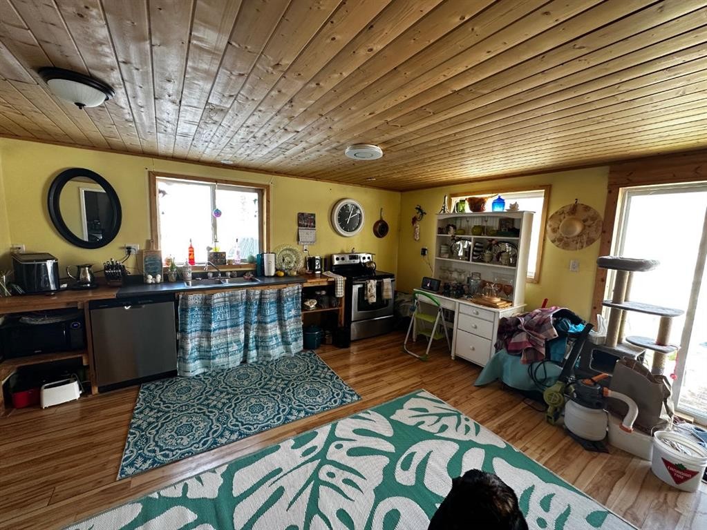 4081 Township Road 792, Rycroft, AB