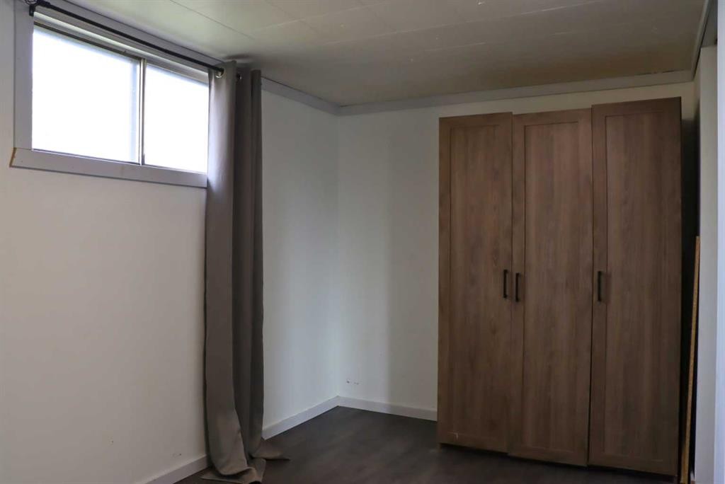 4811 51 Street, Valleyview, AB - Indoor Photo Showing Other Room