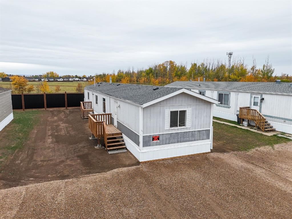 10417 110 Ave, La Crete, AB - Outdoor