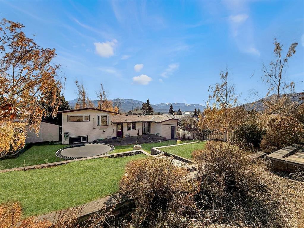 10530 98Th Avenue, Grande Cache, AB - Outdoor