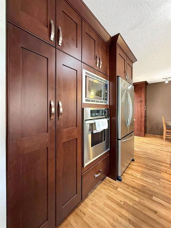 10530 98Th Avenue, Grande Cache, AB - Indoor Photo Showing Kitchen