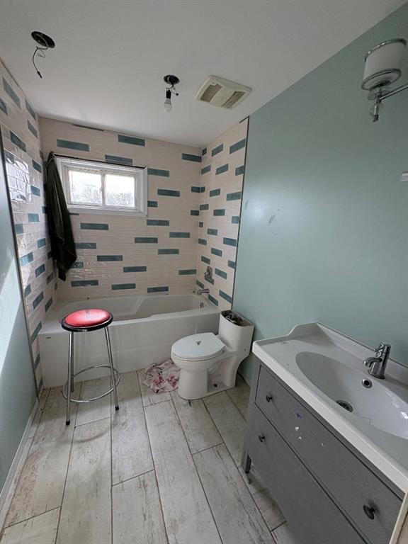 821019 Range Road 245, Rural Peace No. 135, M.D. Of, AB - Indoor Photo Showing Bathroom