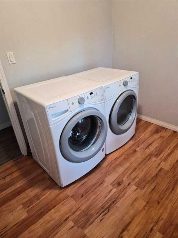 214 7 Street, Beaverlodge, AB - Indoor Photo Showing Laundry Room