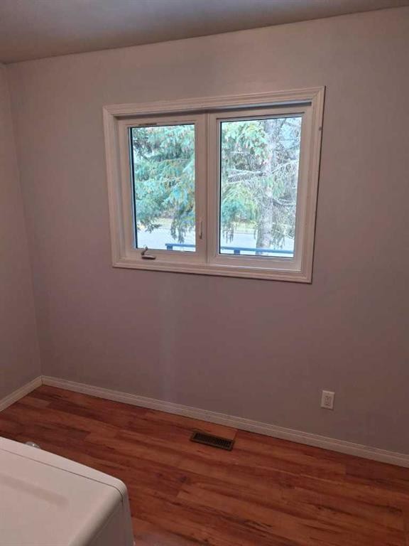 214 7 Street, Beaverlodge, AB - Indoor Photo Showing Other Room