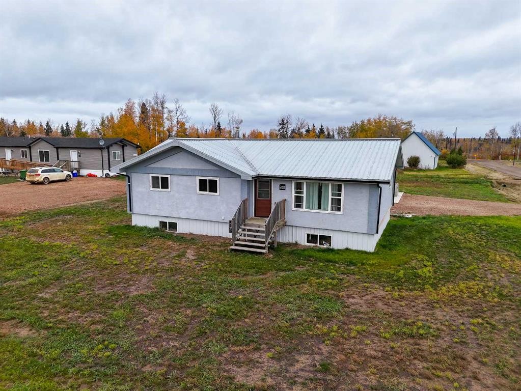 5702 44 Ave, Fort Vermilion, AB - Outdoor