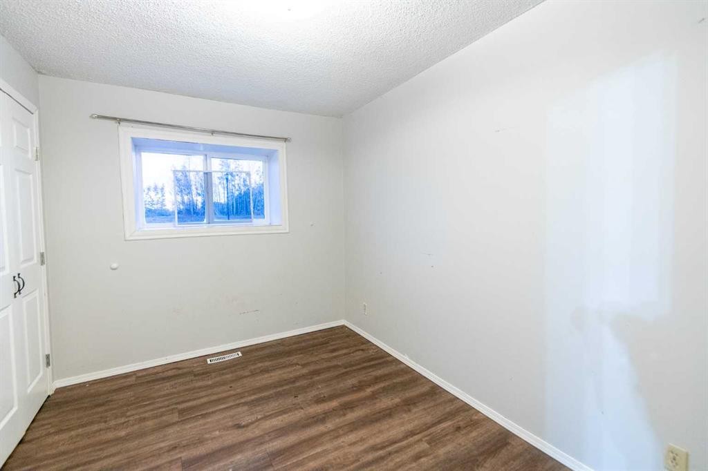 5702 44 Ave, Fort Vermilion, AB - Indoor Photo Showing Other Room