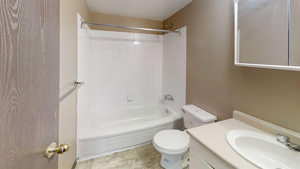 206-5117 44 Street, High Prairie, AB