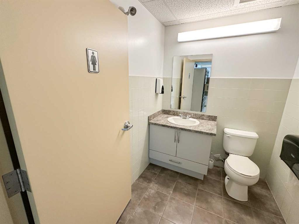 9902 120 Street, Grande Prairie, AB