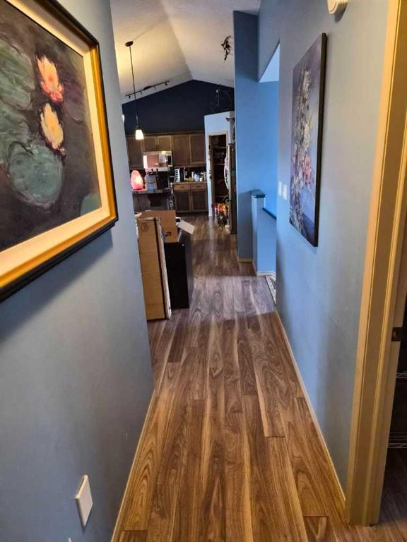 720054 B Range Road 53, Grande Prairie, AB - Indoor Photo Showing Other Room