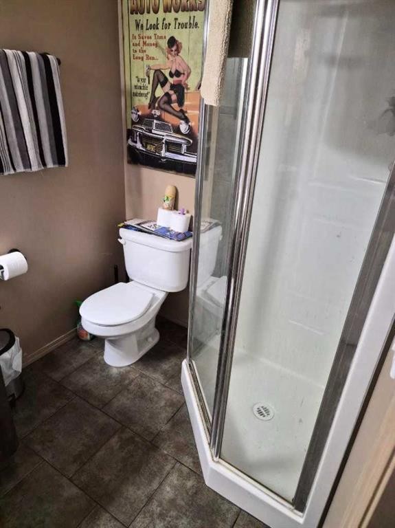 720054 B Range Road 53, Grande Prairie, AB - Indoor Photo Showing Bathroom