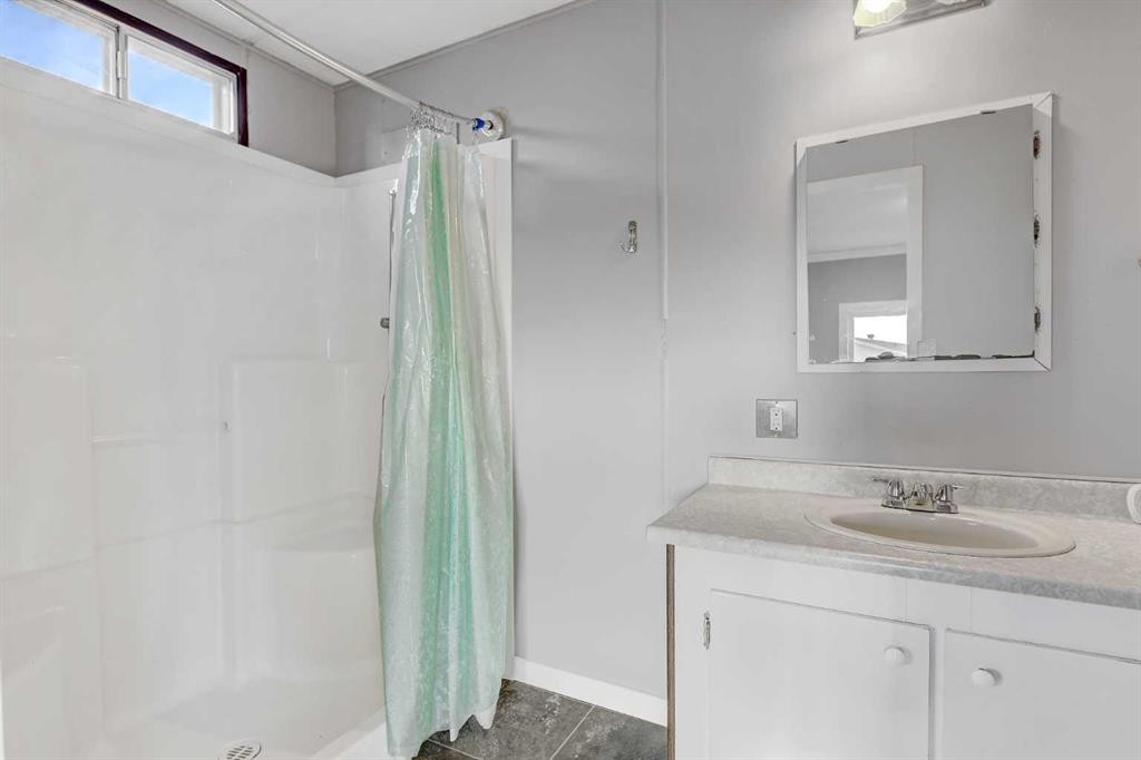 136-10615 88 Street, Grande Prairie, AB