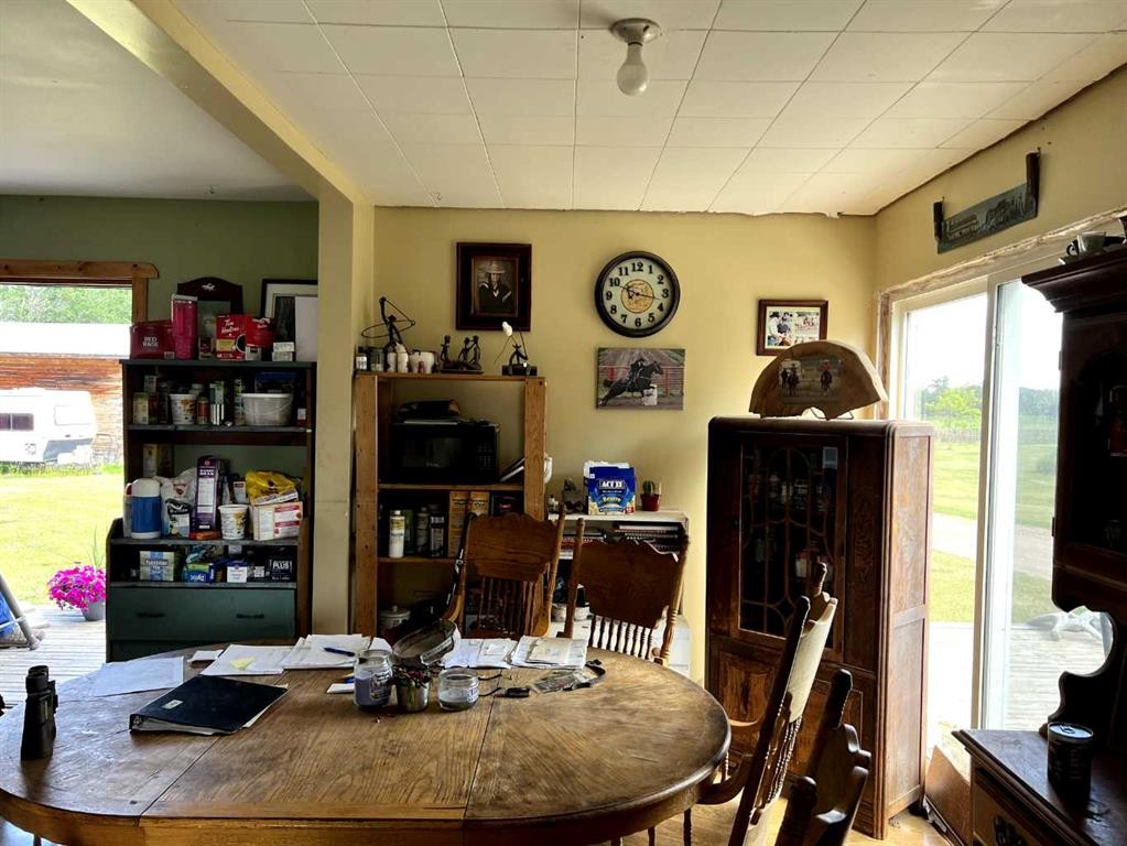 Rge Rd 194 Road, Rural Greenview No. 16, M.D. Of, AB - Indoor
