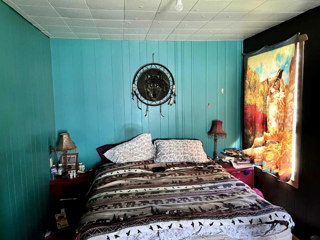 Rge Rd 194 Road, Rural Greenview No. 16, M.D. Of, AB - Indoor Photo Showing Bedroom