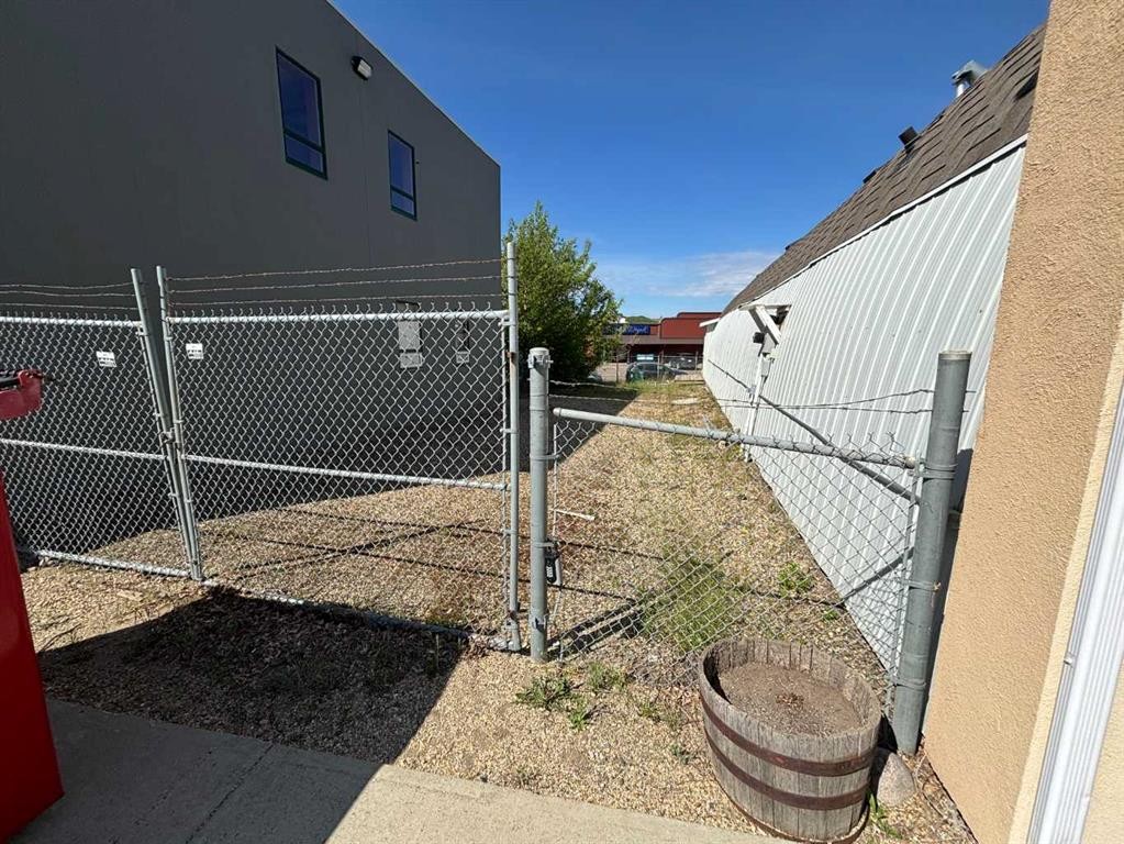 9608 96 Street, Peace River, AB