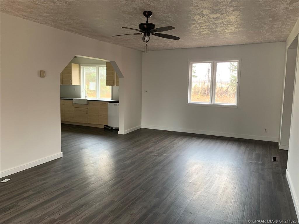 76315 Highway 679 Highway, Rural Big Lakes County, AB - Indoor Photo Showing Other Room