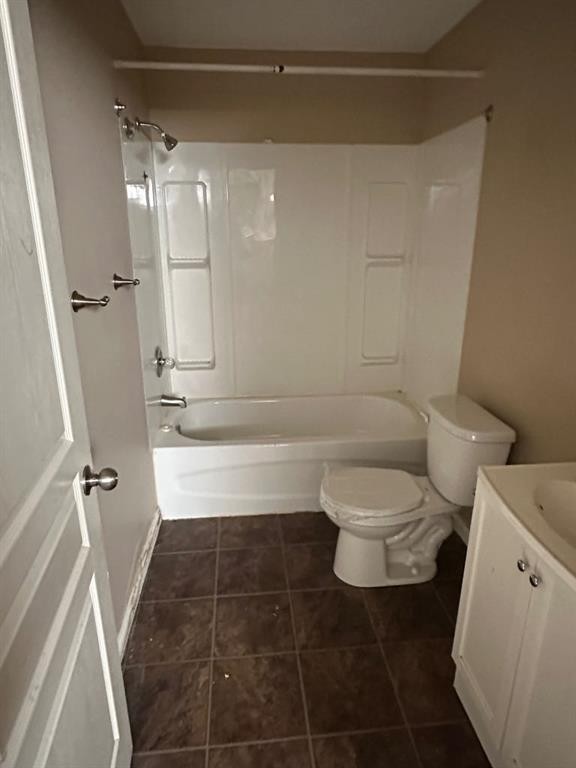 9006 94A Avenue, Grande Prairie, AB - Indoor Photo Showing Bathroom