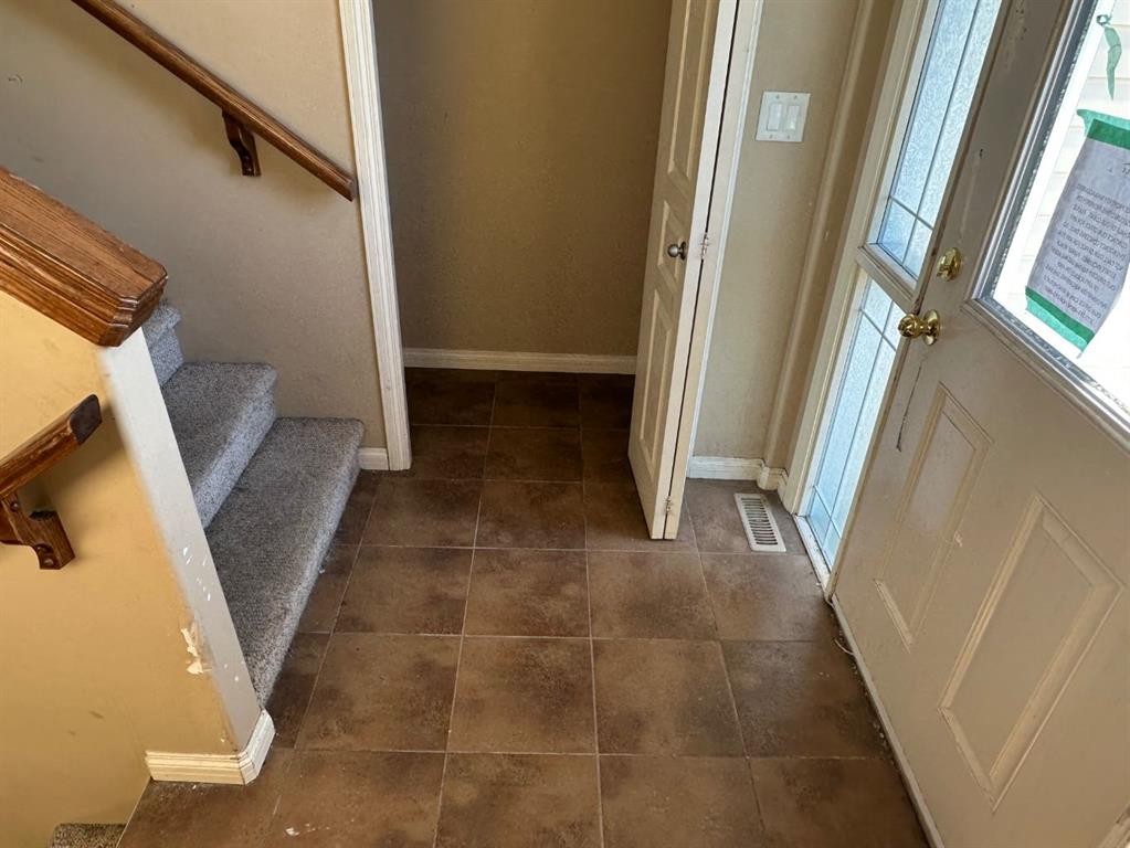 9006 94A Avenue, Grande Prairie, AB - Indoor Photo Showing Other Room