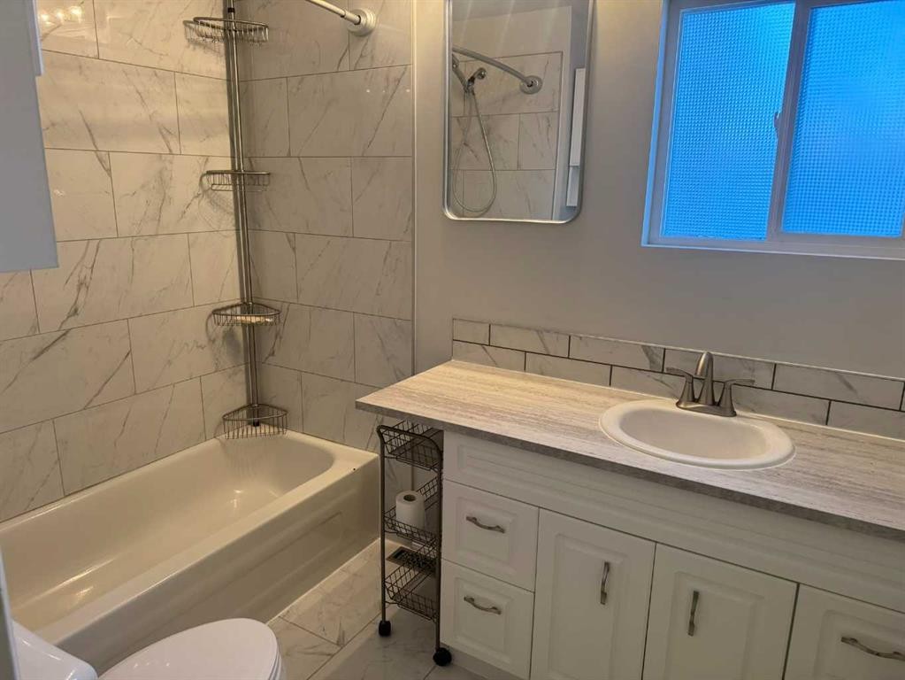 834077 Range Road 233, Rural Peace No. 135, M.D. Of, AB - Indoor Photo Showing Bathroom