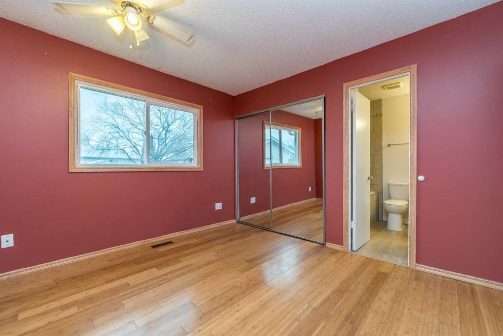 9851 80 Avenue, Grande Prairie, AB - Indoor Photo Showing Other Room