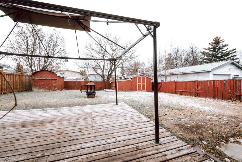 9851 80 Avenue, Grande Prairie, AB - Outdoor