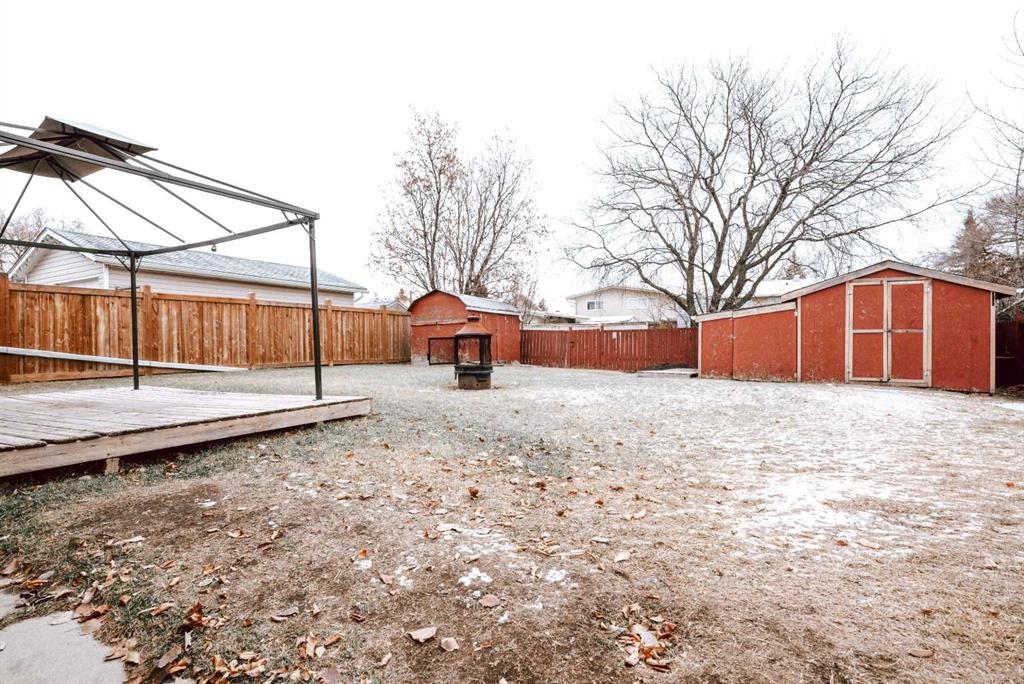 9851 80 Avenue, Grande Prairie, AB - Outdoor