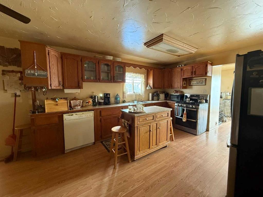 72010 Range Road 171 Range, Rural Big Lakes County, AB - Indoor Photo Showing Kitchen