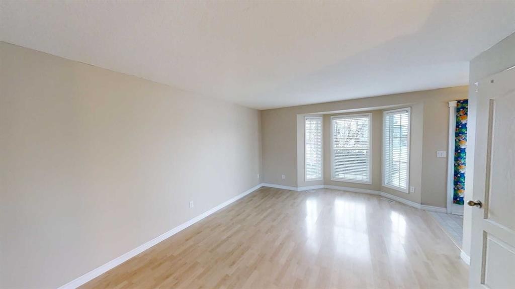 31 Pinnacle Boulevard, Grande Prairie, AB