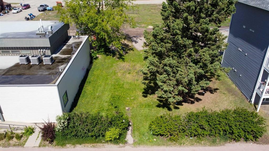 9716 100 Avenue, Grande Prairie, AB