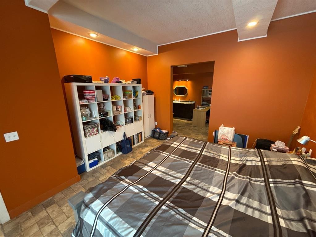 235044 821A Township, Rural Peace No. 135, M.D. Of, AB - Indoor