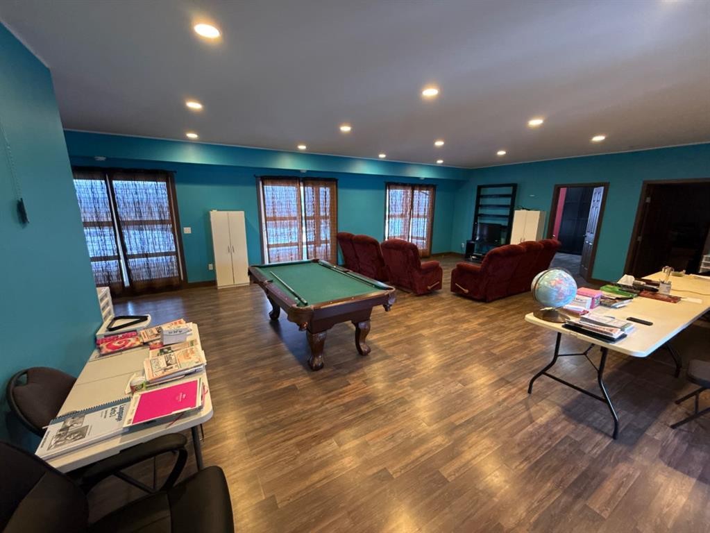 235044 821A Township, Rural Peace No. 135, M.D. Of, AB - Indoor