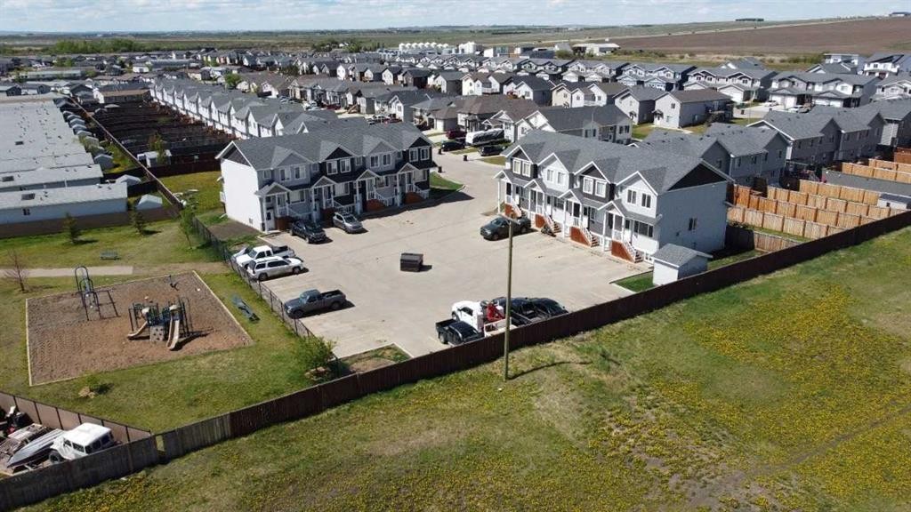 9503 112 Avenue, Clairmont, AB - Outdoor With View
