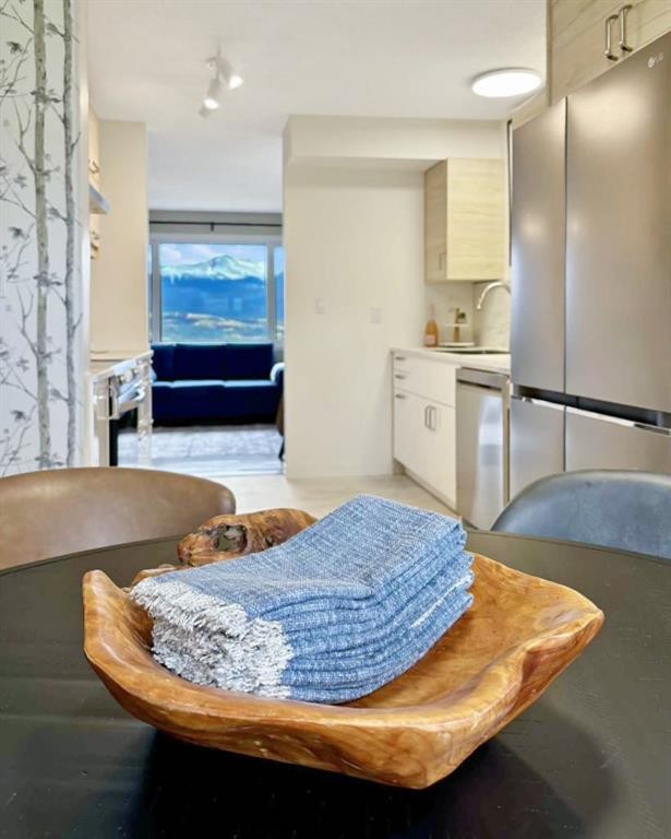 101 97Th Avenue, Grande Cache, AB - Indoor Photo Showing Kitchen