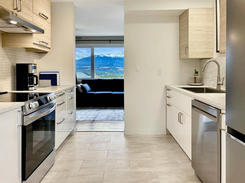 101 97Th Avenue, Grande Cache, AB - Indoor Photo Showing Kitchen
