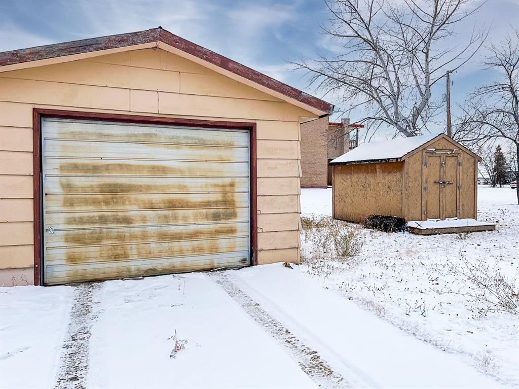 4824 3 Street, Donnelly, AB - Outdoor