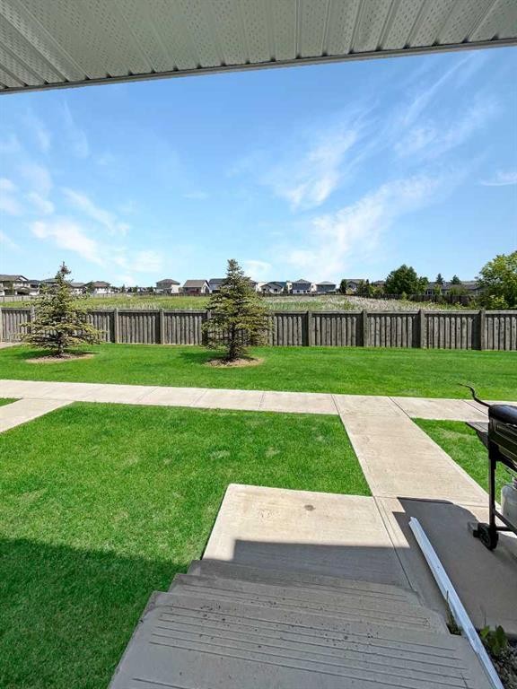 129-9105 91 Street, Grande Prairie, AB - Outdoor